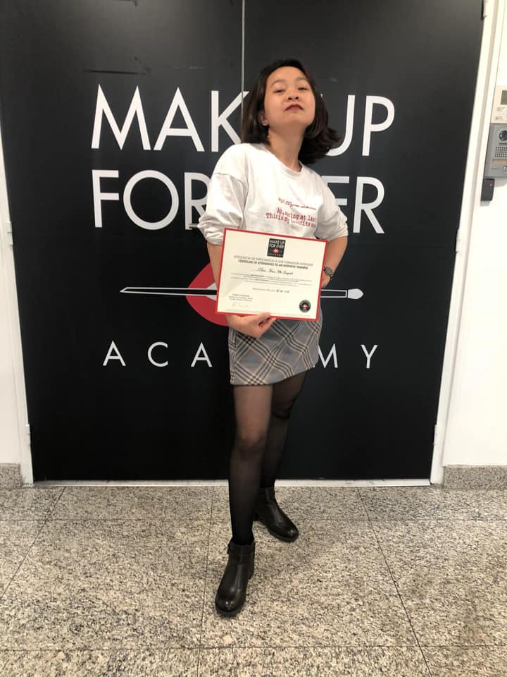 Makeup Artist Tran Quynh Hoa in Makeup Forever Academy Paris